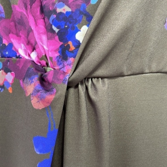 Joules Natalie Dress Long Sleeve Twist Front Midi Green Floral Size 8 - Picture 9 of 16